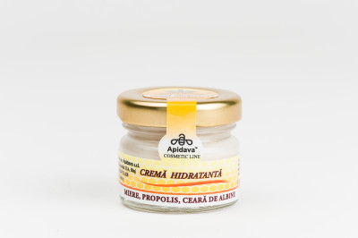 Cremă hidratantă